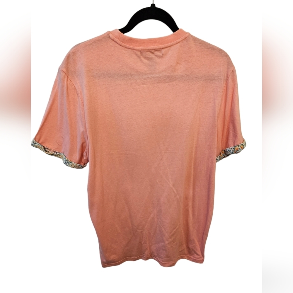 Forever 21 Tee Size M - Picture 2 of 4